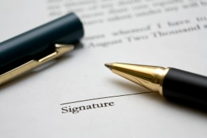 contract sign